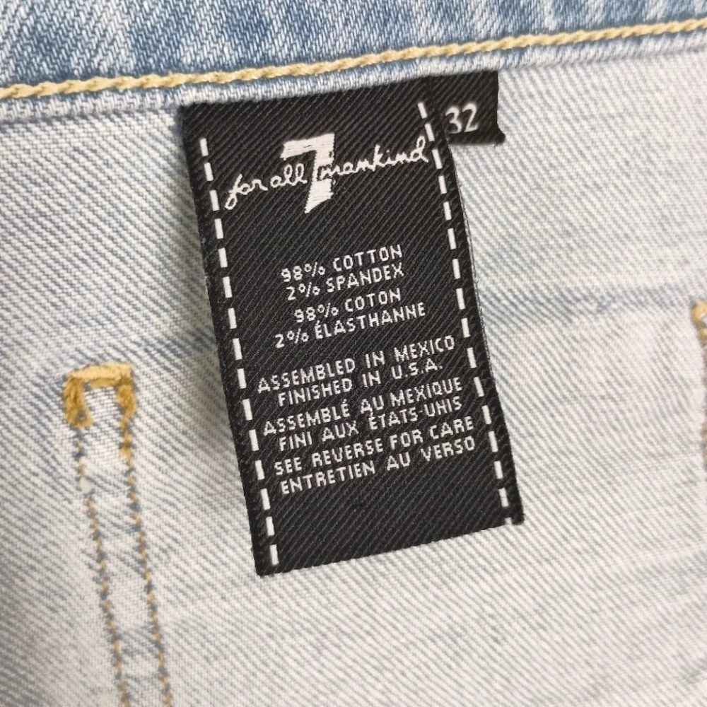 NWT 7 For All Mankind Jean Shorts Patch Pocket Size 32  💙 $128